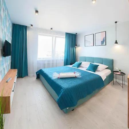 Apartment зеленая студия на сиховской *